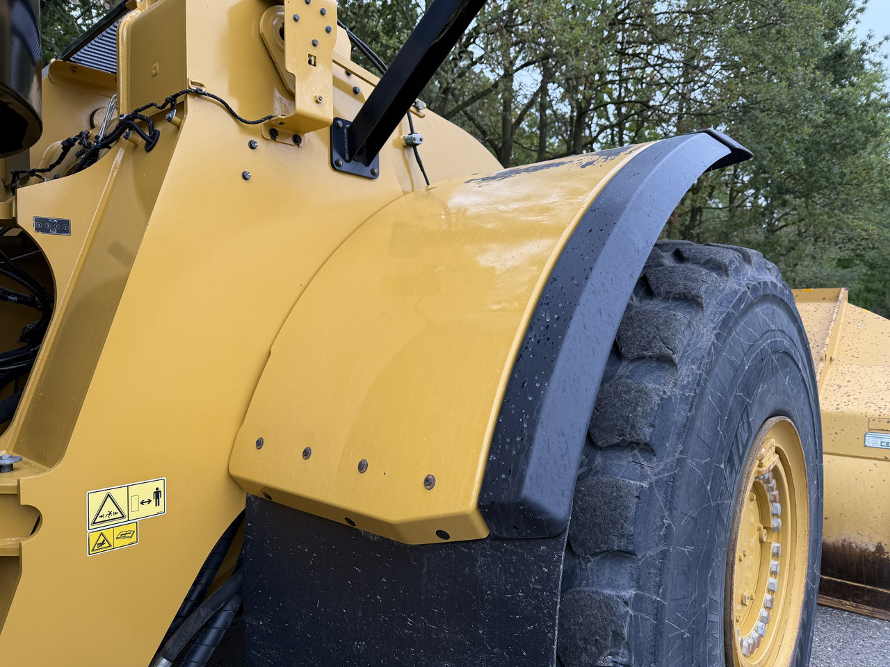Radlader CATERPILLAR 980M: das Bild 48