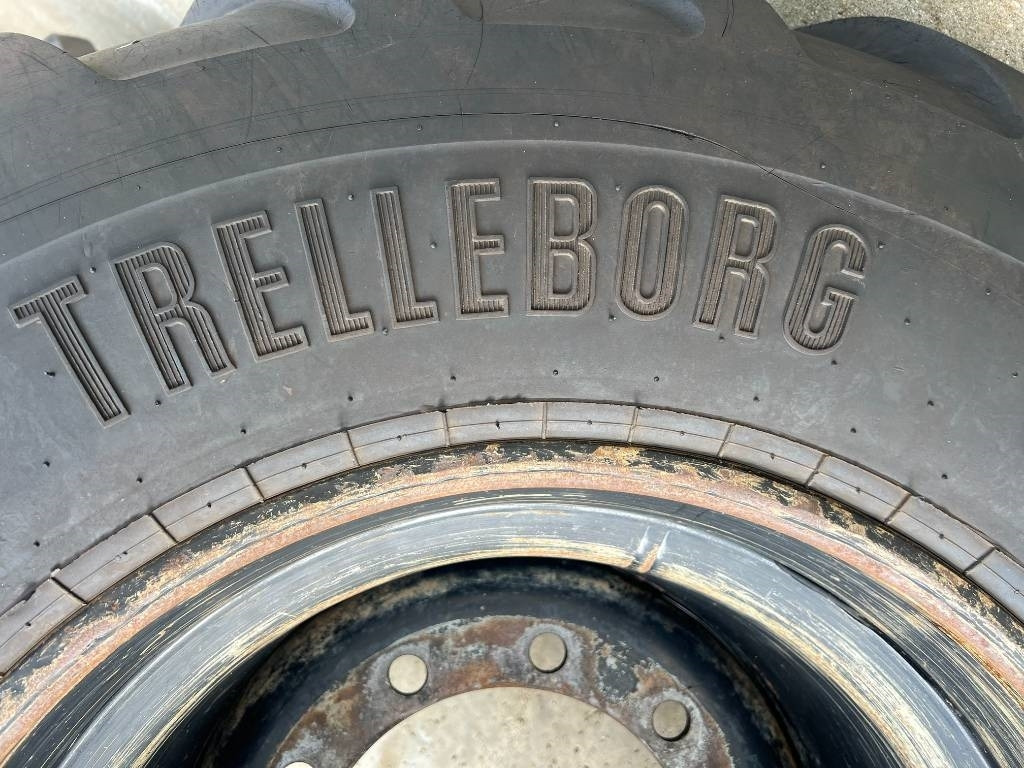 Trelleborg 710/40B22.5 AMPT - Reifen für Baumaschine: das Bild 2 Trelleborg 710/40B22.5 AMPT - Reifen für Baumaschine: das Bild 2