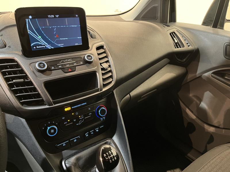 Kleintransporter Ford Transit Connect 1.0 Ecoboost L1 Trend Benzine / Servicebus / Sortimo Inrichting / Euro 6 / Airco / Camera / Navigatie / 71.500 KM !! / BPM VRIJ !!: das Bild 7