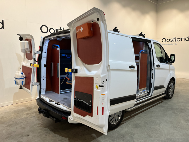 Ford Transit Custom 340 2.0 TDCI L1H1 Trend 130 PK Servicebus / Sortimo Inrichting / Euro 6 / Schuifdeur L + R / 220V. / Airco / Cruise Control / PDC / CarPlay / Trekhaak / Navigatie / - Kleintransporter: das Bild 2 Ford Transit Custom 340 2.0 TDCI L1H1 Trend 130 PK Servicebus / Sortimo Inrichting / Euro 6 / Schuifdeur L + R / 220V. / Airco / Cruise Control / PDC / CarPlay / Trekhaak / Navigatie / - Kleintransporter: das Bild 2