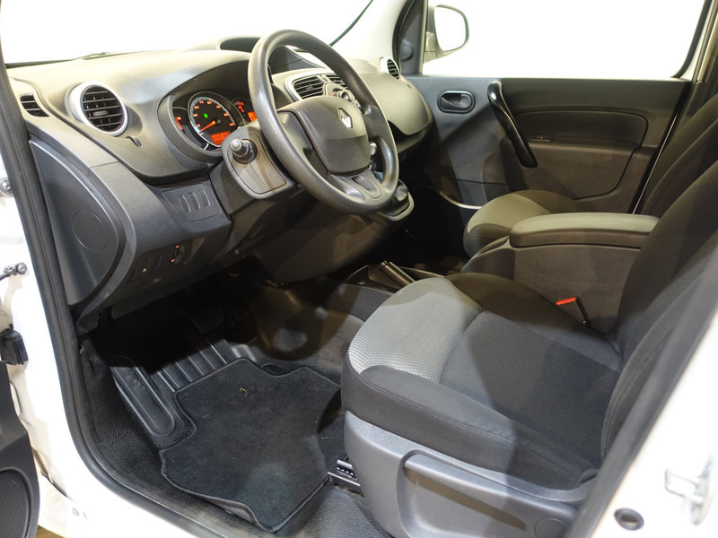 Renault Kangoo Z.E. 33 KwH (ex. accu) / Airco / Schuifdeur / PDC / 11.700 KM !! / BPM VRIJ !! - Kleintransporter, Elektro-Transporter: das Bild 5 Renault Kangoo Z.E. 33 KwH (ex. accu) / Airco / Schuifdeur / PDC / 11.700 KM !! / BPM VRIJ !! - Kleintransporter, Elektro-Transporter: das Bild 5