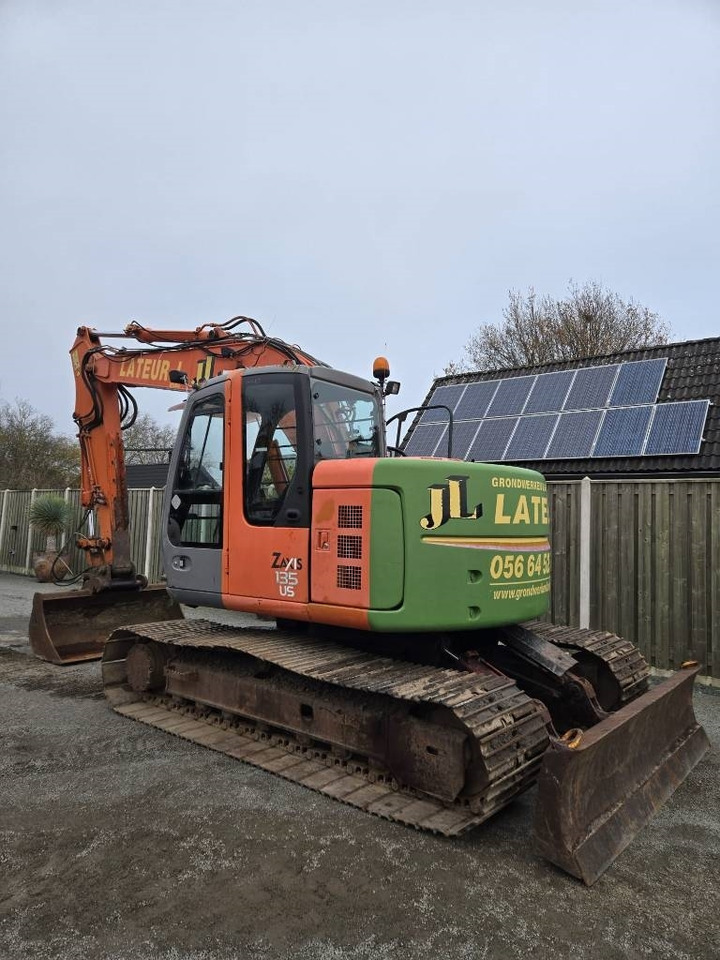 Hitachi ZX 135 US - Kettenbagger: das Bild 2 Hitachi ZX 135 US - Kettenbagger: das Bild 2