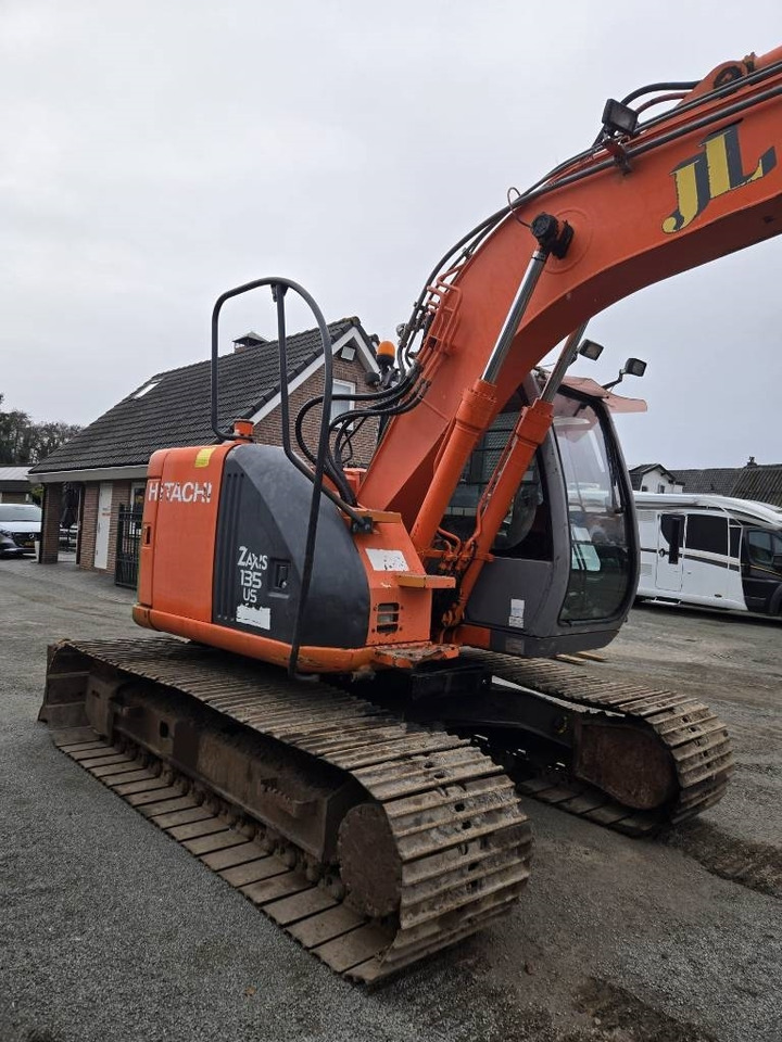 Hitachi ZX 135 US - Kettenbagger: das Bild 5 Hitachi ZX 135 US - Kettenbagger: das Bild 5