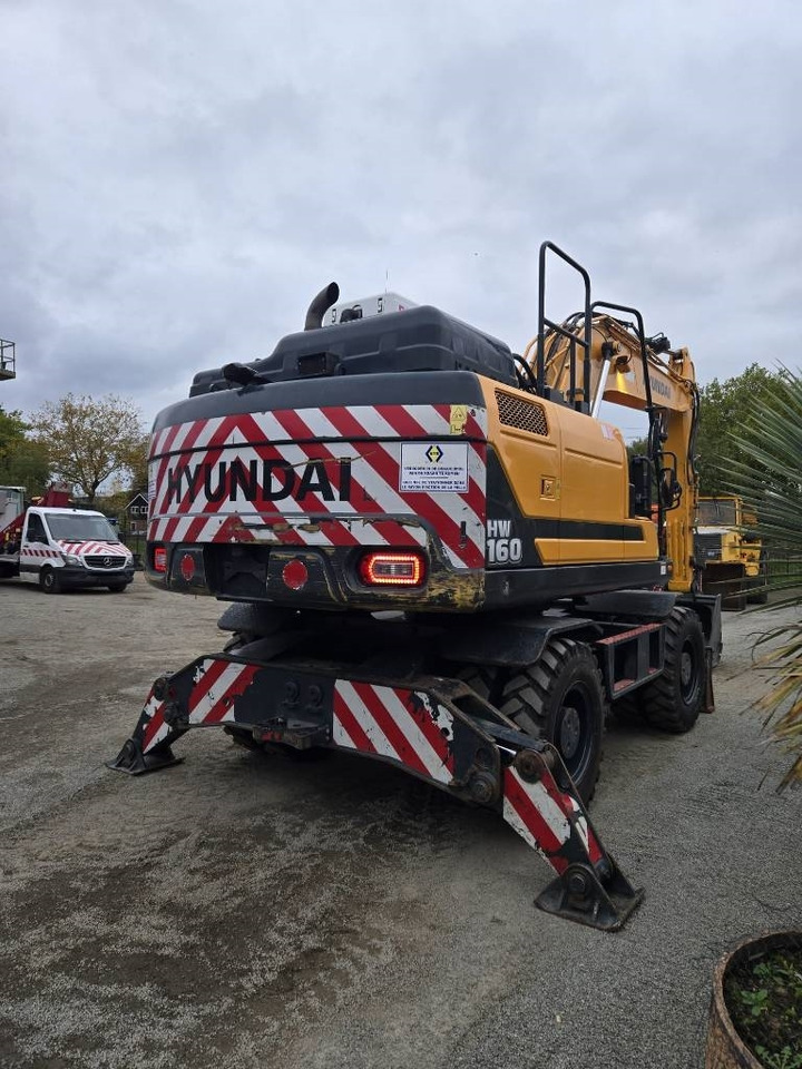 Hyundai HW 160 - Mobilbagger: das Bild 4 Hyundai HW 160 - Mobilbagger: das Bild 4