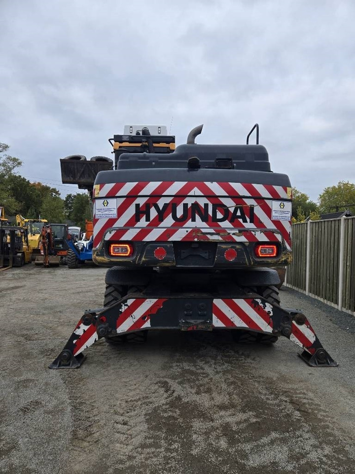 Hyundai HW 160 - Mobilbagger: das Bild 3 Hyundai HW 160 - Mobilbagger: das Bild 3
