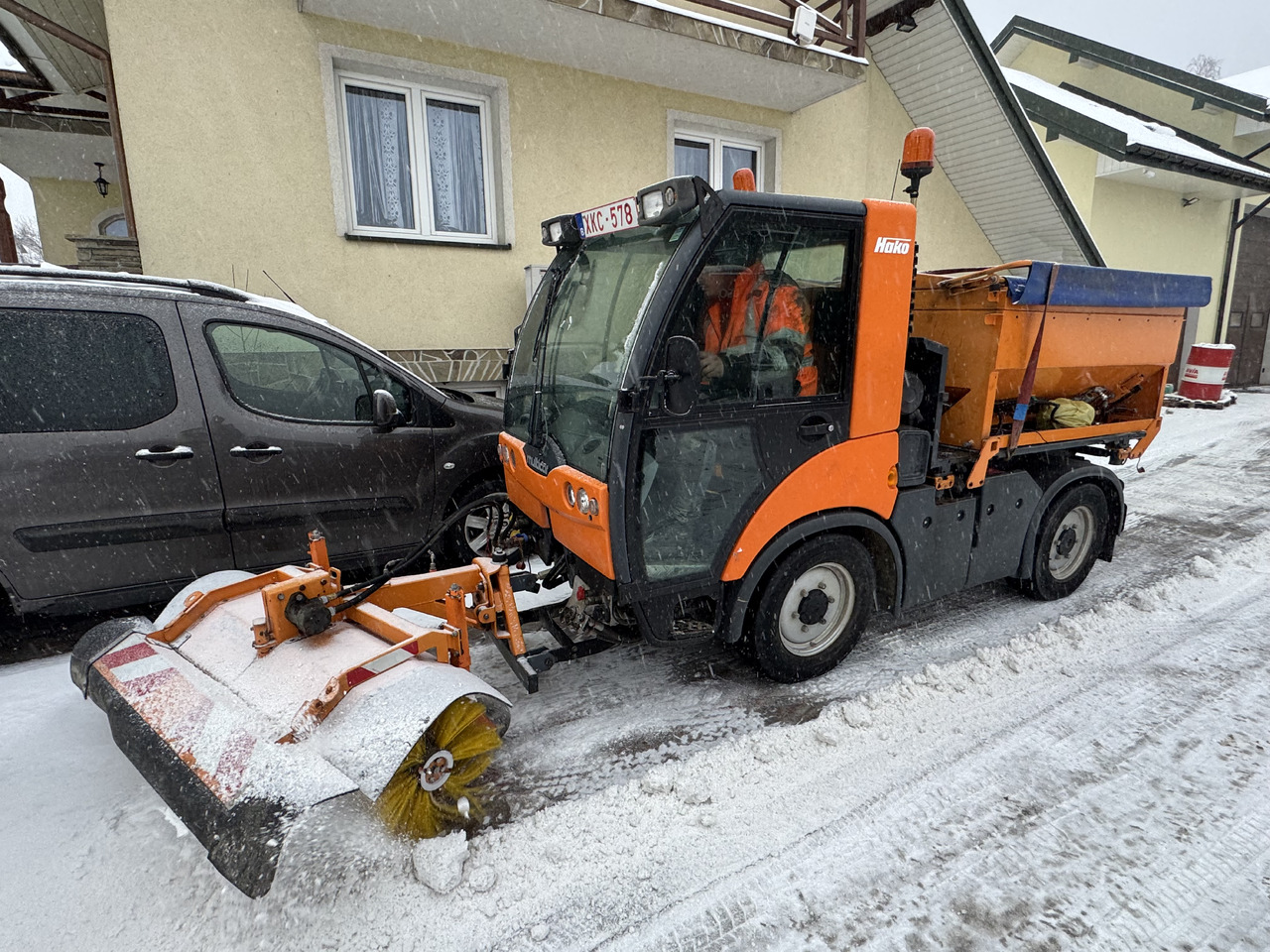 MULTICAR Hako Tremo 4x4 wywrotka Polewaczka zamiatarka pług posypywarka snow schnee - Kipper: das Bild 1 MULTICAR Hako Tremo 4x4 wywrotka Polewaczka zamiatarka pług posypywarka snow schnee - Kipper: das Bild 1