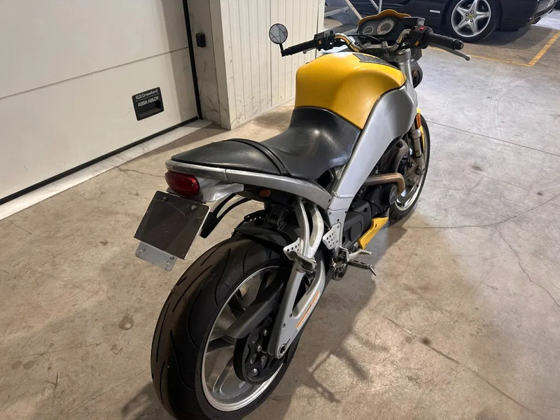 Buell XB9S Lightning - Motorrad: das Bild 3 Buell XB9S Lightning - Motorrad: das Bild 3