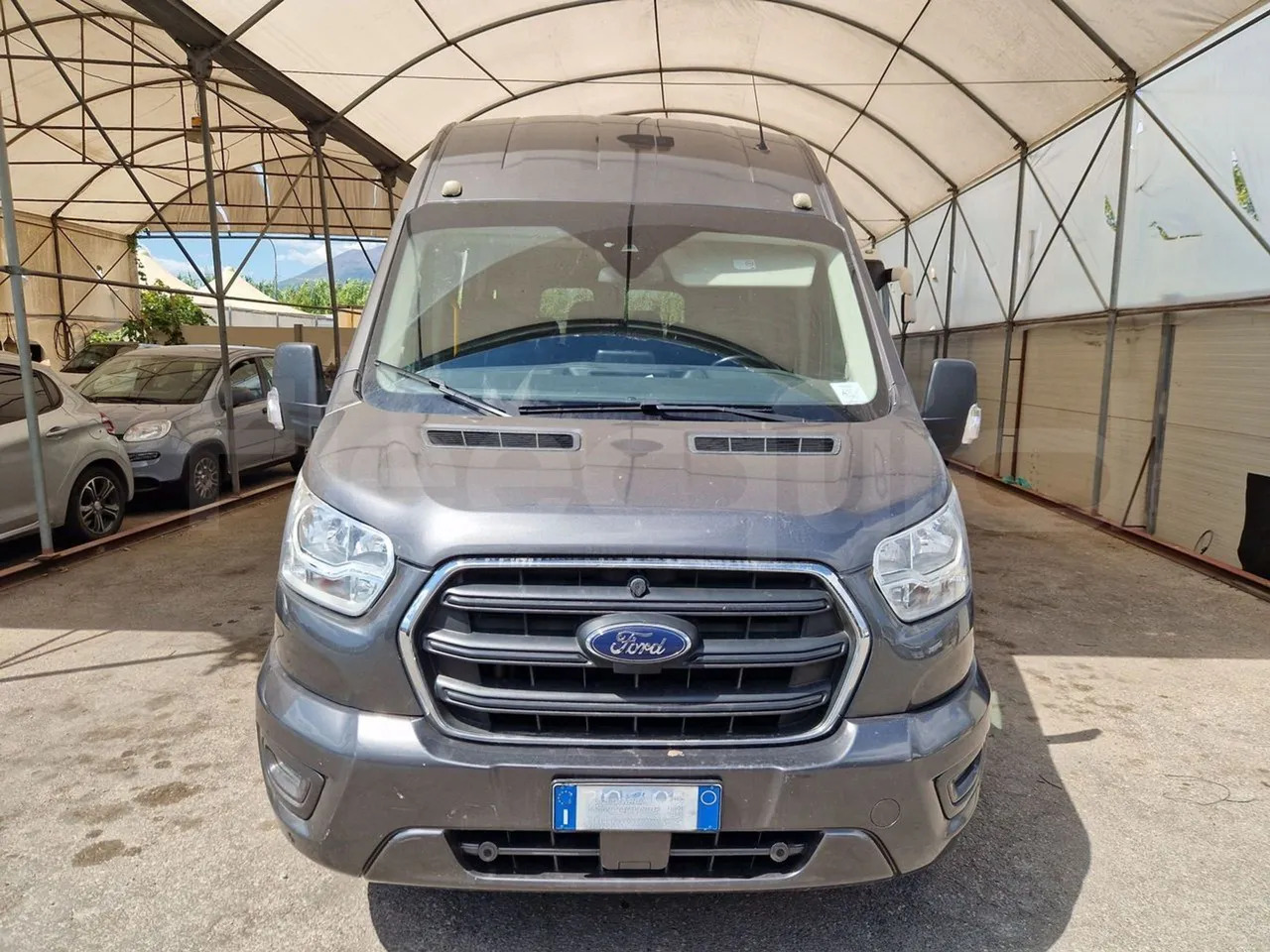 Ford Transit - Kleinbus, Personentransporter: das Bild 2 Ford Transit - Kleinbus, Personentransporter: das Bild 2