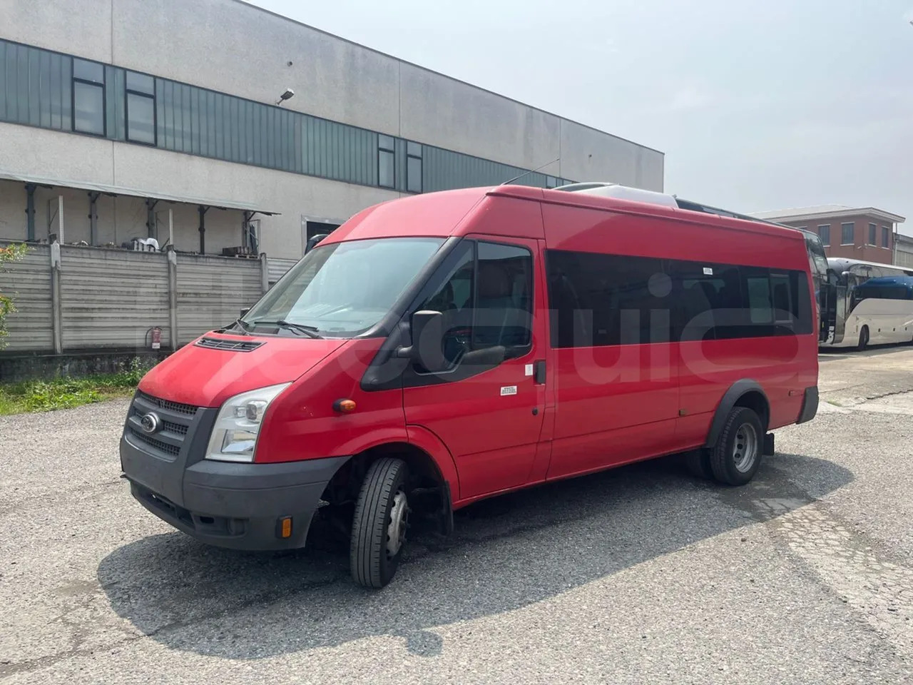 Ford Transit Tourneo - Kleinbus, Personentransporter: das Bild 3 Ford Transit Tourneo - Kleinbus, Personentransporter: das Bild 3
