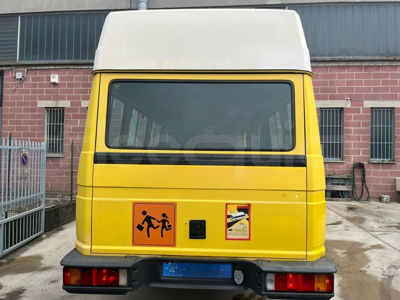 Iveco A45E10 - Schulbus: das Bild 4 Iveco A45E10 - Schulbus: das Bild 4