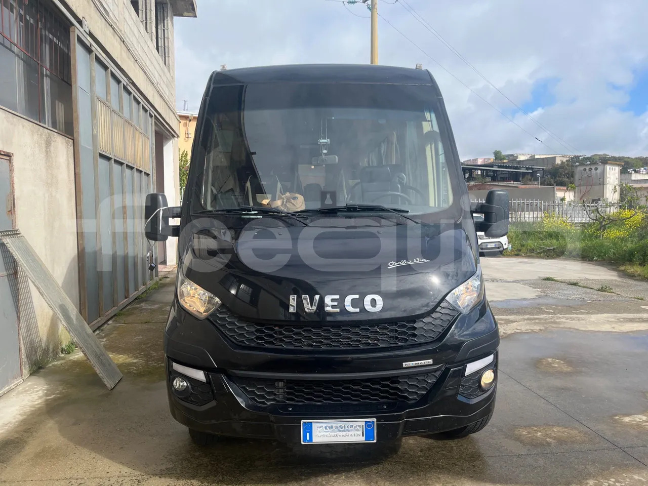 Iveco Daily - Reisebus: das Bild 2 Iveco Daily - Reisebus: das Bild 2