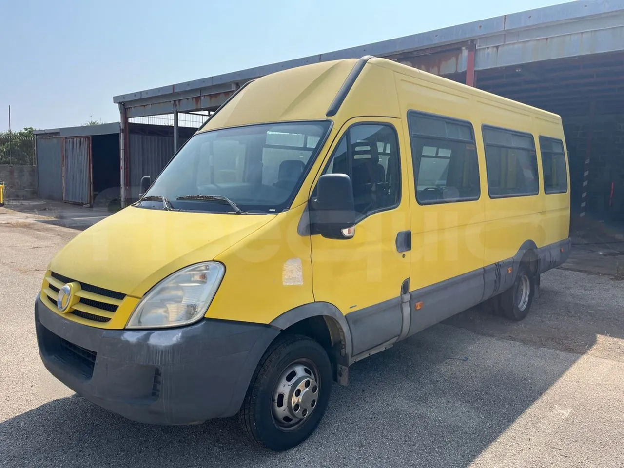 Iveco Daily - Schulbus: das Bild 4 Iveco Daily - Schulbus: das Bild 4
