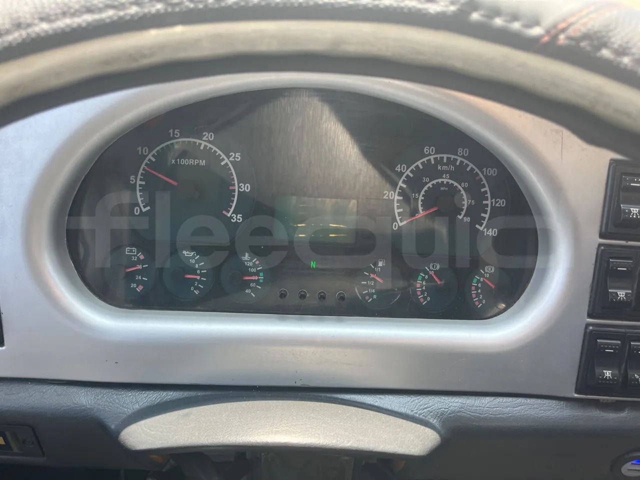 King Long XMQ6800 - Reisebus: das Bild 3 King Long XMQ6800 - Reisebus: das Bild 3