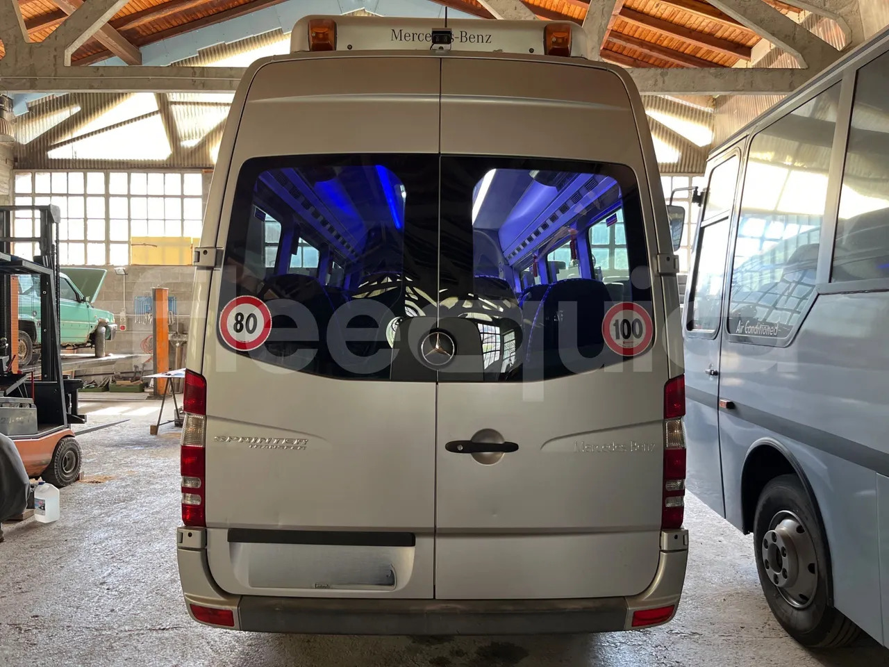 Mercedes-Benz Evobus 0315U - Kleinbus, Personentransporter: das Bild 5 Mercedes-Benz Evobus 0315U - Kleinbus, Personentransporter: das Bild 5