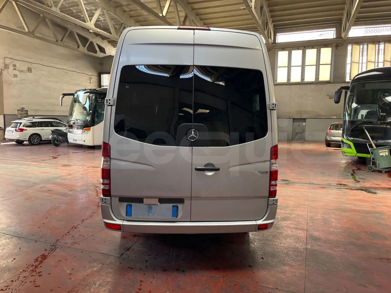 Mercedes-Benz Sprinter - Kleinbus, Personentransporter: das Bild 5 Mercedes-Benz Sprinter - Kleinbus, Personentransporter: das Bild 5