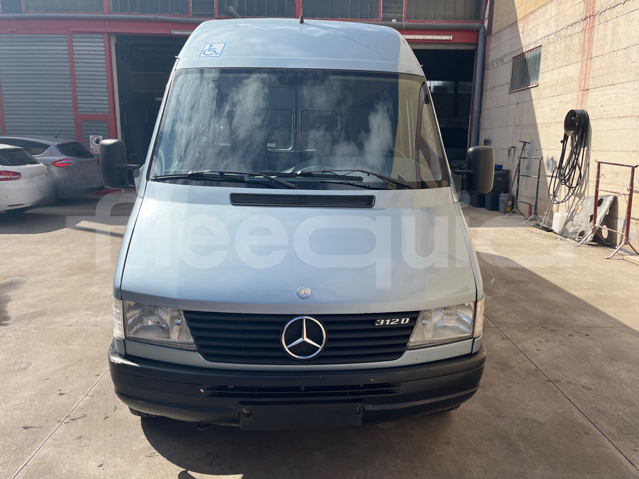 Mercedes-Benz Sprinter - Reisebus: das Bild 2 Mercedes-Benz Sprinter - Reisebus: das Bild 2