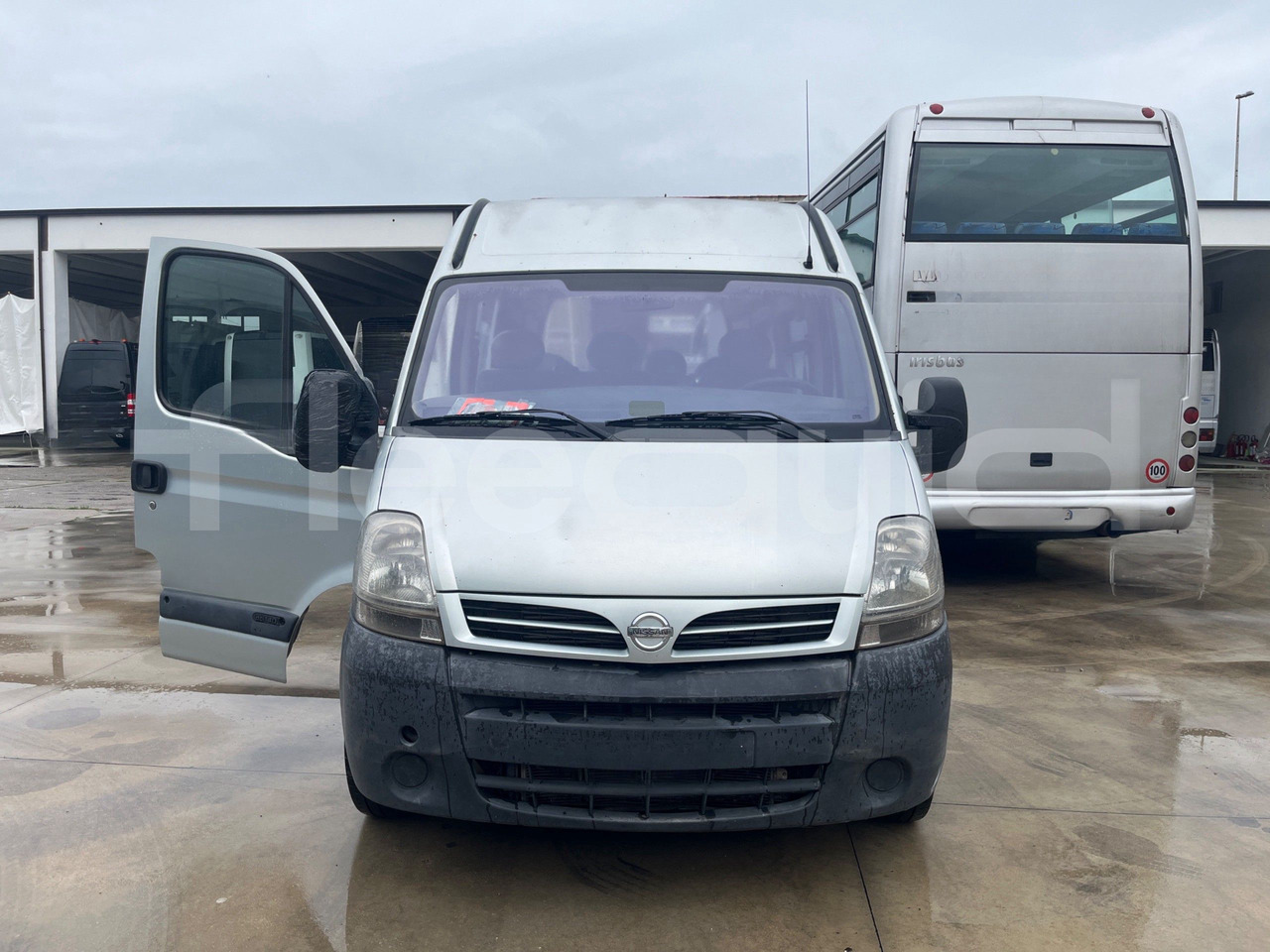 Nissan Interstar - Kleinbus, Personentransporter: das Bild 2 Nissan Interstar - Kleinbus, Personentransporter: das Bild 2