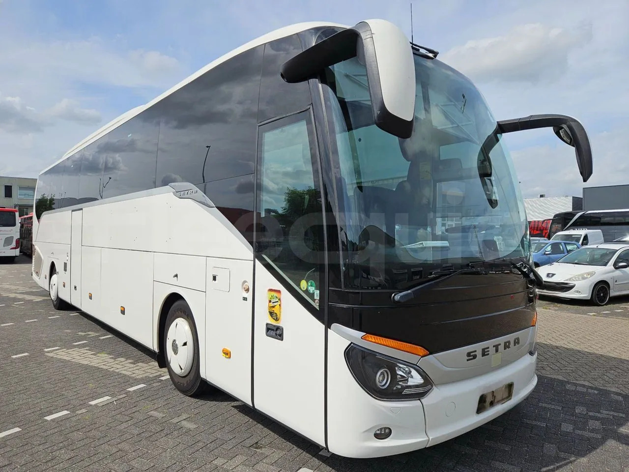 Setra S516 - Reisebus: das Bild 1 Setra S516 - Reisebus: das Bild 1