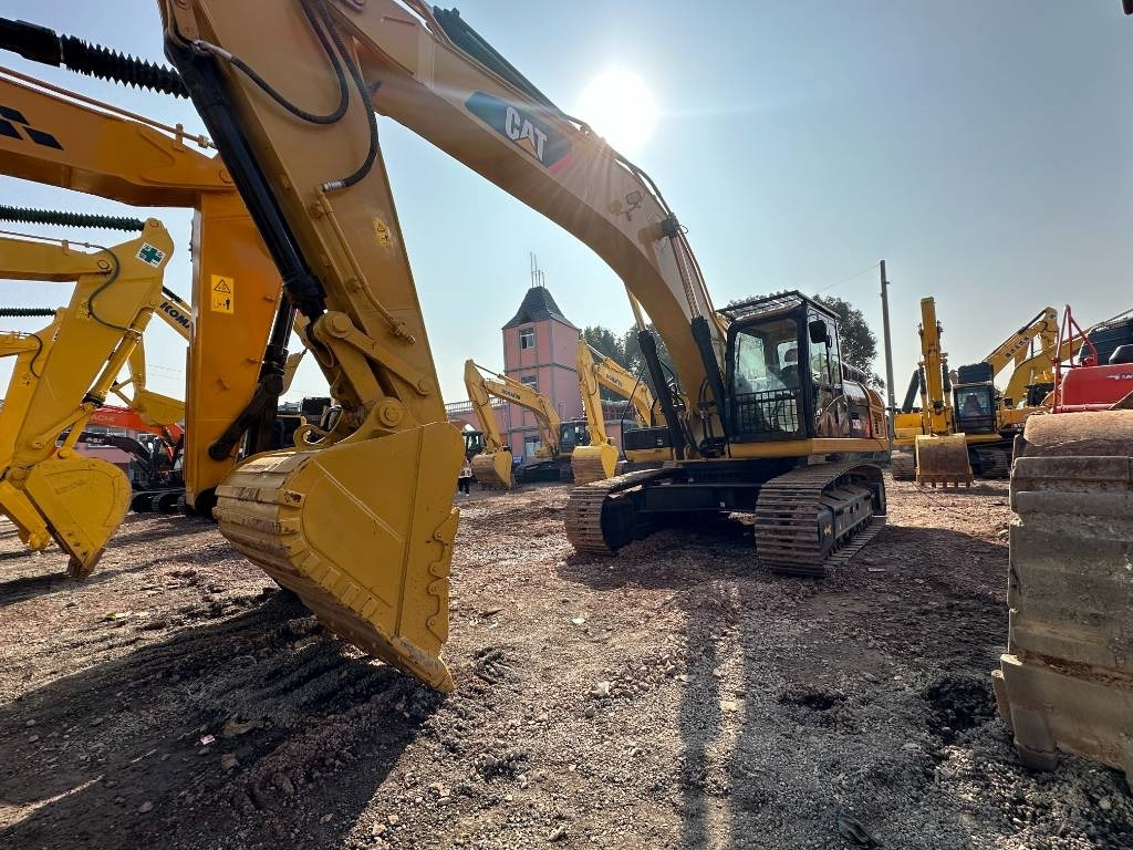 CAT 336 D2 - Kettenbagger: das Bild 2 CAT 336 D2 - Kettenbagger: das Bild 2