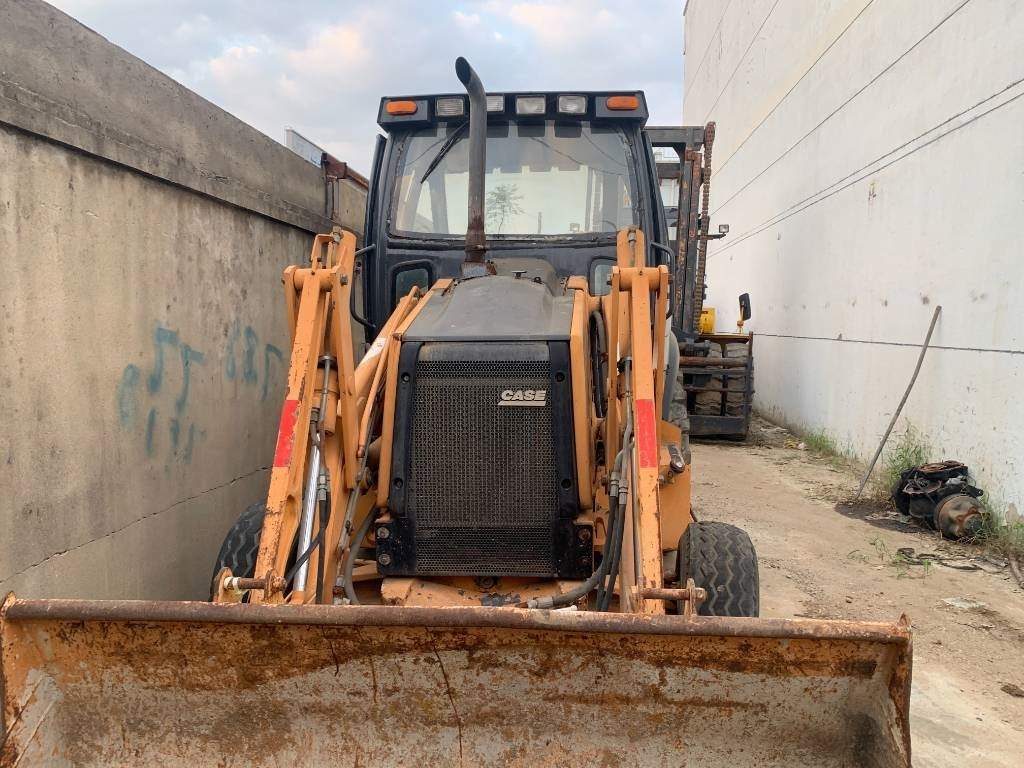 Case 580 M - Baggerlader: das Bild 2 Case 580 M - Baggerlader: das Bild 2