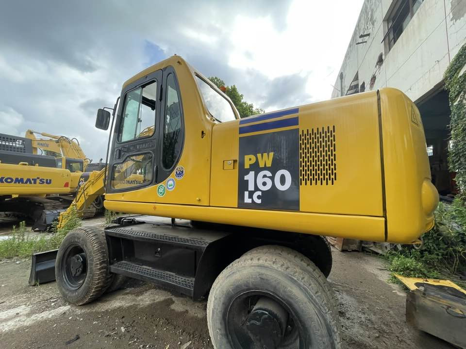 Komatsu PC160LC - Mobilbagger: das Bild 1 Komatsu PC160LC - Mobilbagger: das Bild 1