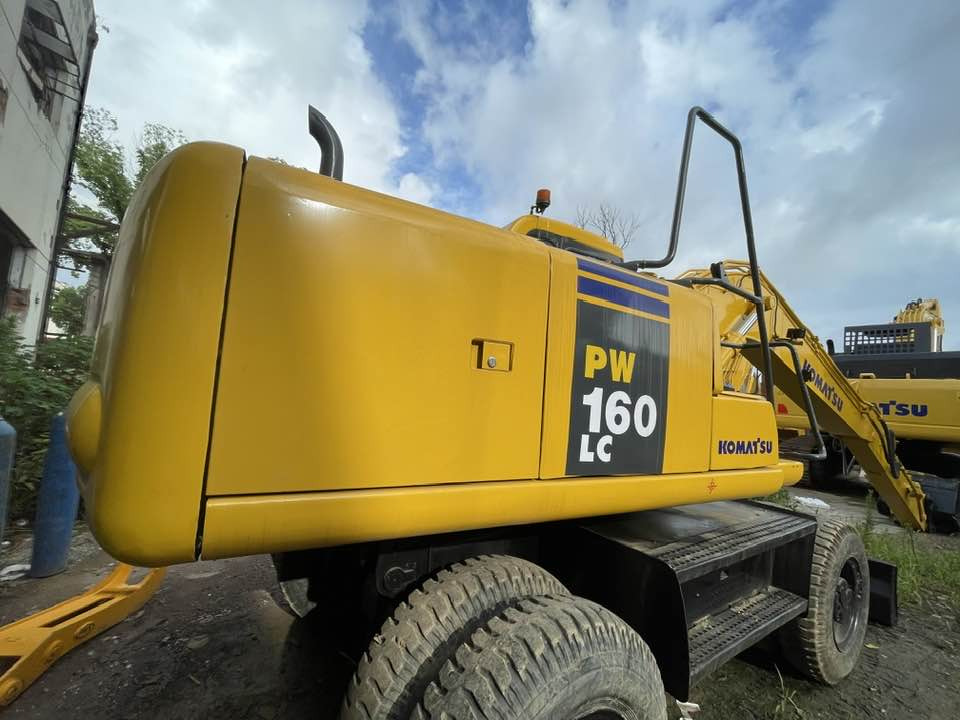 Komatsu PC160LC - Mobilbagger: das Bild 3 Komatsu PC160LC - Mobilbagger: das Bild 3