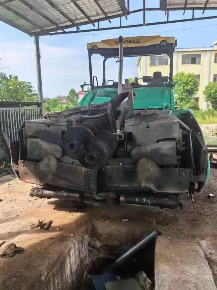 VÖGELE Super 2100-3l - Asphaltfertiger/ Straßenfertiger: das Bild 5 VÖGELE Super 2100-3l - Asphaltfertiger/ Straßenfertiger: das Bild 5