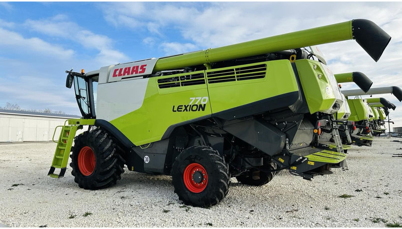 Claas Lexion 770 - Mähdrescher: das Bild 2 Claas Lexion 770 - Mähdrescher: das Bild 2