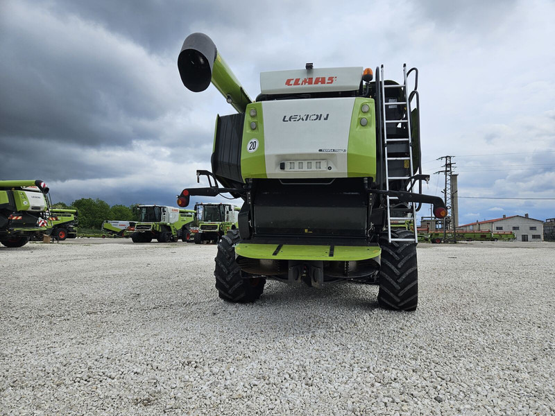 Claas Lexion 770 TT / VARIO 12M - Mähdrescher: das Bild 5 Claas Lexion 770 TT / VARIO 12M - Mähdrescher: das Bild 5