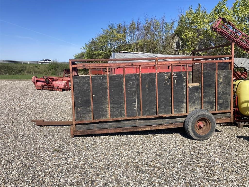 2X3,5MTR - Tiertransporter Anhänger: das Bild 1 2X3,5MTR - Tiertransporter Anhänger: das Bild 1