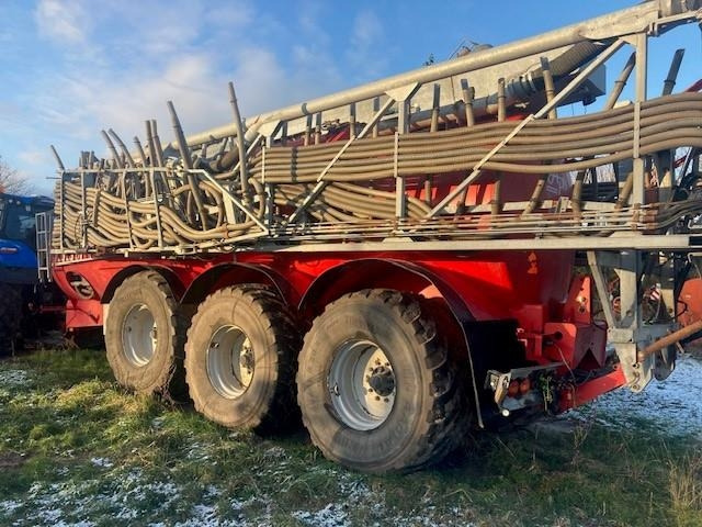 AP GV25TRIDEM - Güllefass: das Bild 2 AP GV25TRIDEM - Güllefass: das Bild 2