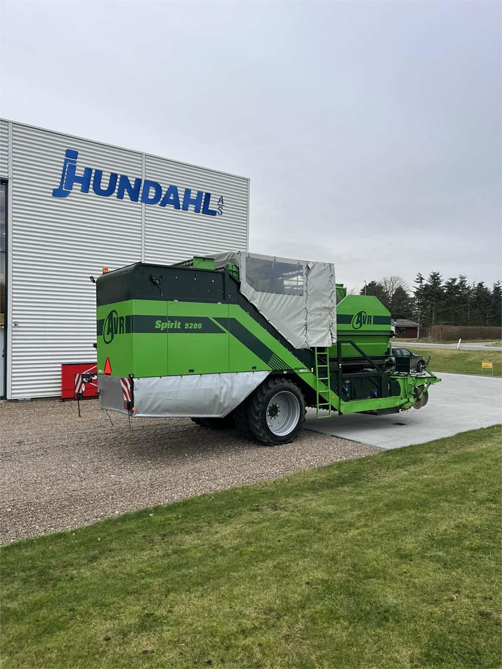 AVR 9200 HJULTRÆK - Kartoffelroder: das Bild 1 AVR 9200 HJULTRÆK - Kartoffelroder: das Bild 1