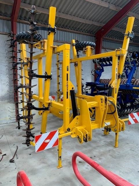Claydon TERRASTAR 6,4M - Technik für Bodenbearbeitung: das Bild 1 Claydon TERRASTAR 6,4M - Technik für Bodenbearbeitung: das Bild 1