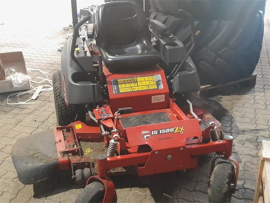 Ferris ZT1500IS 52KLIPPER - Rasenmäher: das Bild 3 Ferris ZT1500IS 52KLIPPER - Rasenmäher: das Bild 3