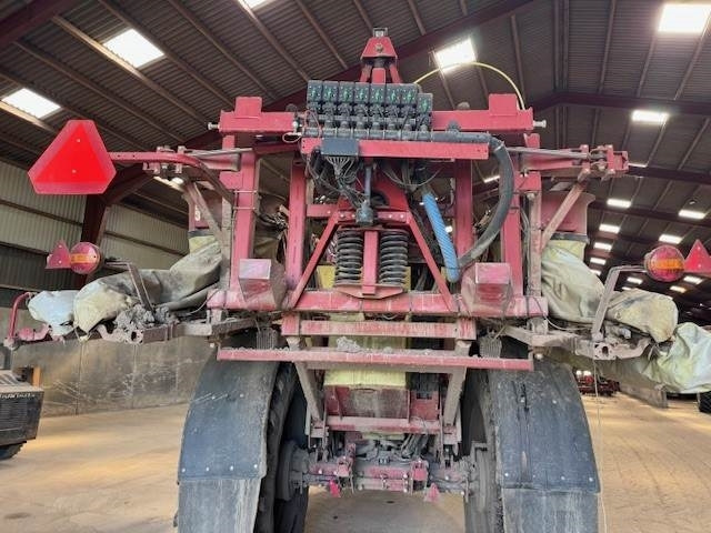 Hardi COMMANDER 7000I TWIN - Anhängespritze: das Bild 4 Hardi COMMANDER 7000I TWIN - Anhängespritze: das Bild 4