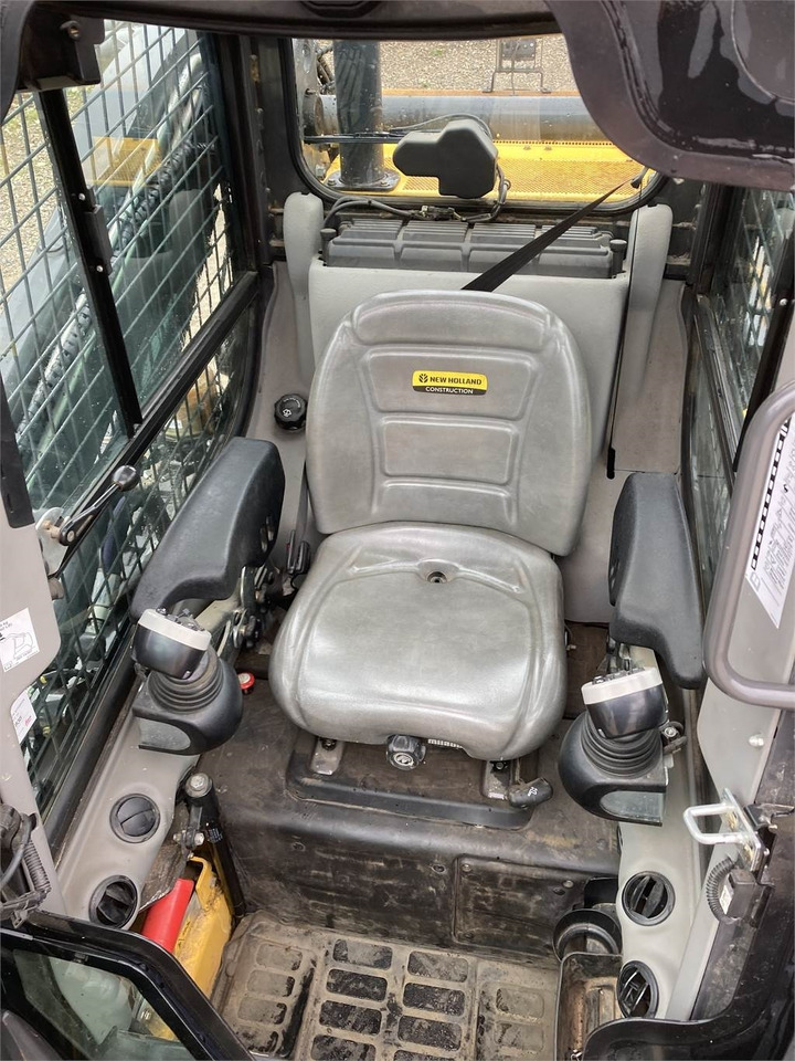 New Holland C 238 LOADER - Deltalader: das Bild 5 New Holland C 238 LOADER - Deltalader: das Bild 5