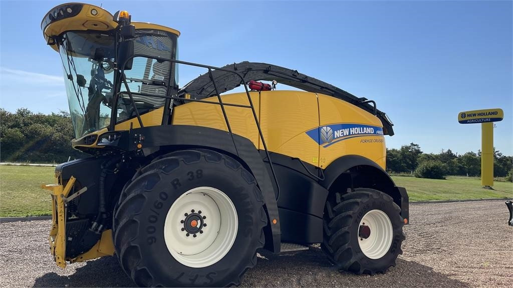 New Holland FR650 T4B - Feldhäcksler: das Bild 5 New Holland FR650 T4B - Feldhäcksler: das Bild 5