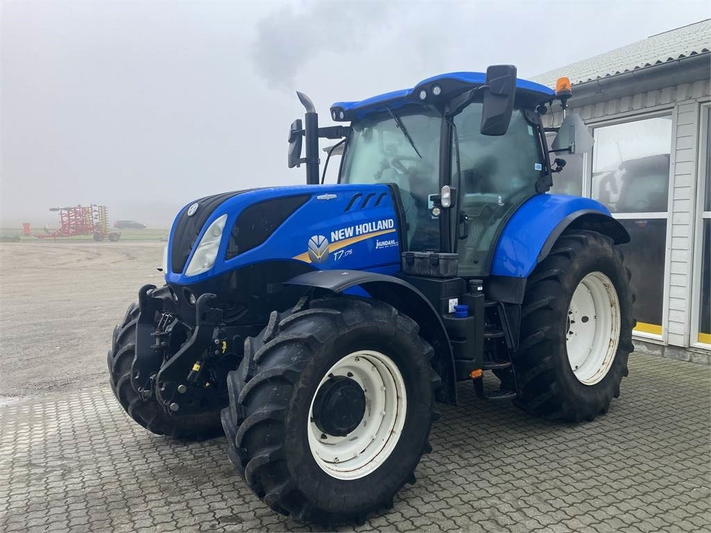 New Holland T7.175 AC MY 18 - Traktor: das Bild 3 New Holland T7.175 AC MY 18 - Traktor: das Bild 3