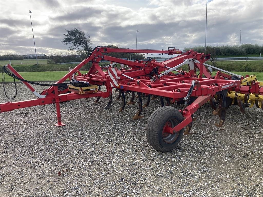 Pöttinger SYNKRO 6030 NOVA T - Egge: das Bild 2 Pöttinger SYNKRO 6030 NOVA T - Egge: das Bild 2