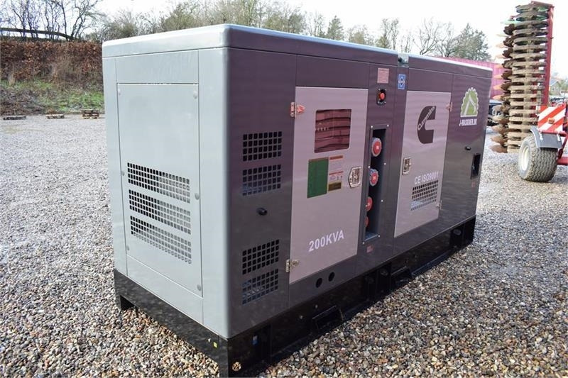 Cummins 200 KvA - Stromgenerator: das Bild 4 Cummins 200 KvA - Stromgenerator: das Bild 4