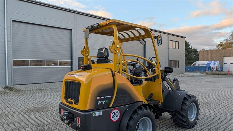 Eurotrac W12S - Hoflader: das Bild 5 Eurotrac W12S - Hoflader: das Bild 5