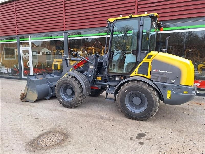 Eurotrac WL18 - Hoflader: das Bild 2 Eurotrac WL18 - Hoflader: das Bild 2