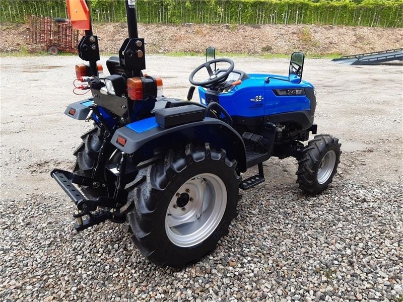 Solis 26 servostyring og brede traktor dæk - Kleintraktor: das Bild 4 Solis 26 servostyring og brede traktor dæk - Kleintraktor: das Bild 4