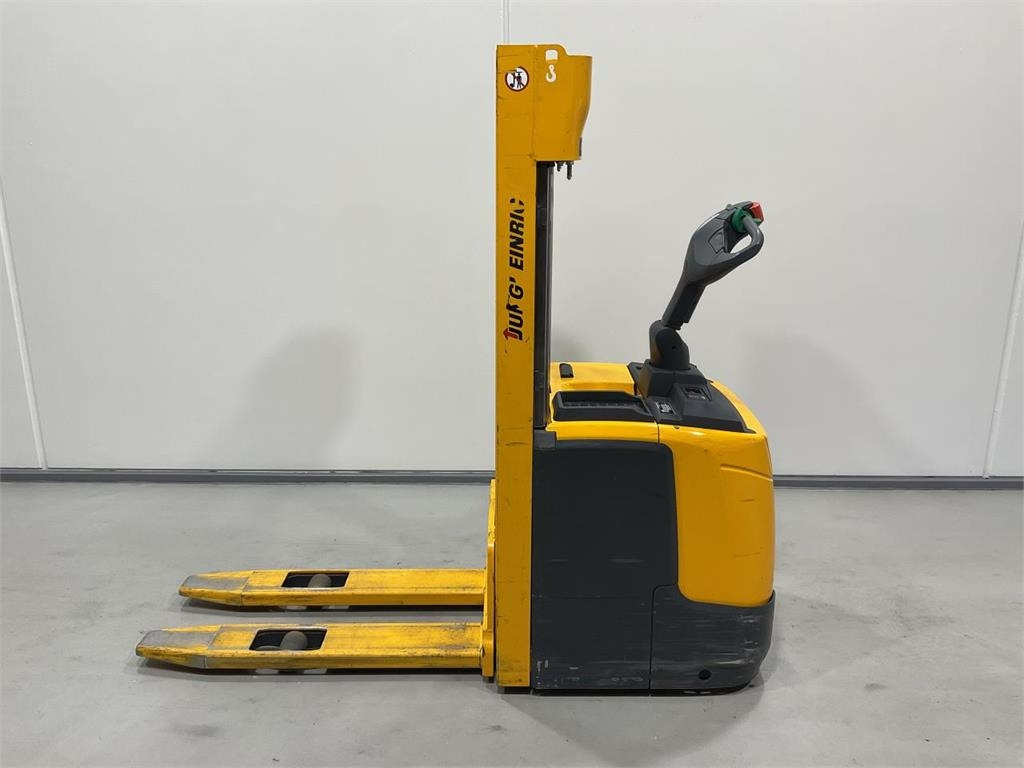 Jungheinrich ERC 212 - Hochhubwagen: das Bild 3 Jungheinrich ERC 212 - Hochhubwagen: das Bild 3