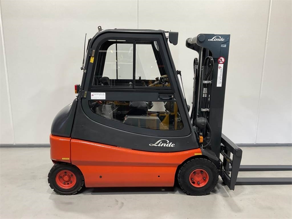 Linde E25P - 02 - Elektrostapler: das Bild 1 Linde E25P - 02 - Elektrostapler: das Bild 1
