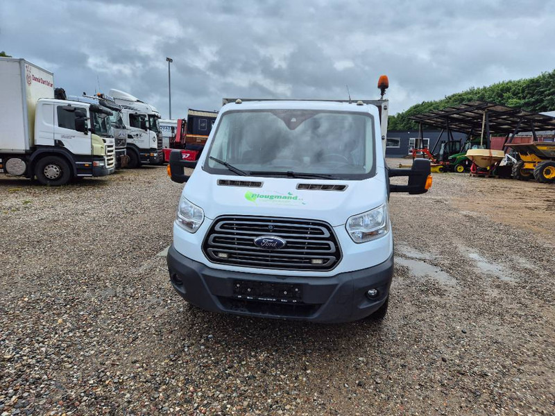 Ford Transit 350 L4 Chassis 2,2 TDCi 125 Chassis - Kastenwagen: das Bild 2 Ford Transit 350 L4 Chassis 2,2 TDCi 125 Chassis - Kastenwagen: das Bild 2