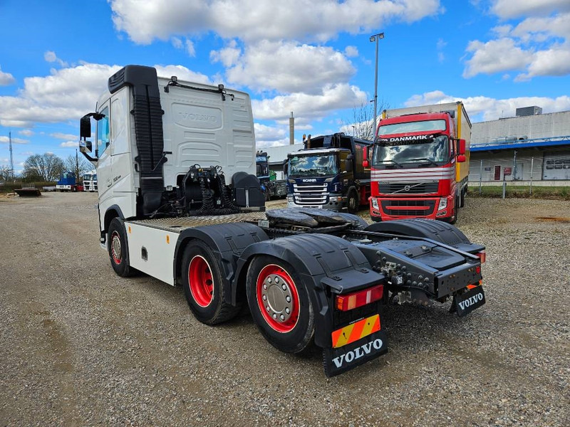 Volvo FH 500 // 6x2 // Hydraulik // ACC - Sattelzugmaschine: das Bild 3 Volvo FH 500 // 6x2 // Hydraulik // ACC - Sattelzugmaschine: das Bild 3