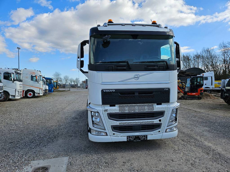 Sattelzugmaschine Volvo FH 500 // 6x2 // Hydraulik // ACC: das Bild 9