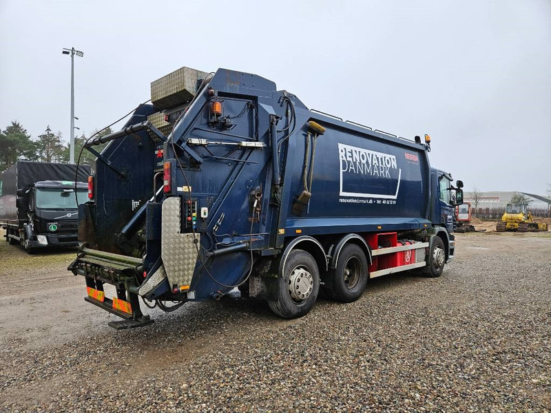 Scania P 320 6x2/4 - Norba 22 m3 (2016) - Müllwagen: das Bild 4 Scania P 320 6x2/4 - Norba 22 m3 (2016) - Müllwagen: das Bild 4