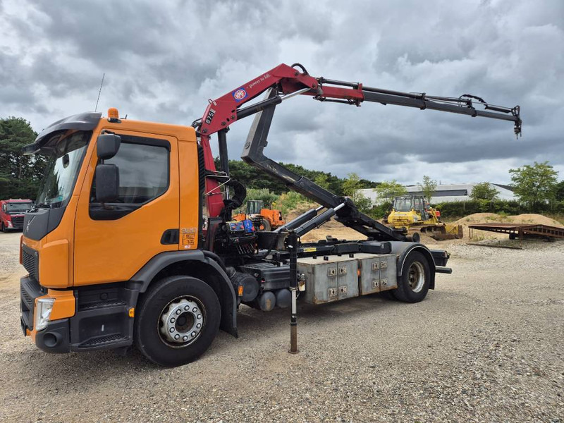Volvo FE 320 /4x2// HMF 875 K3 // Kroghejs - Autokran: das Bild 5 Volvo FE 320 /4x2// HMF 875 K3 // Kroghejs - Autokran: das Bild 5